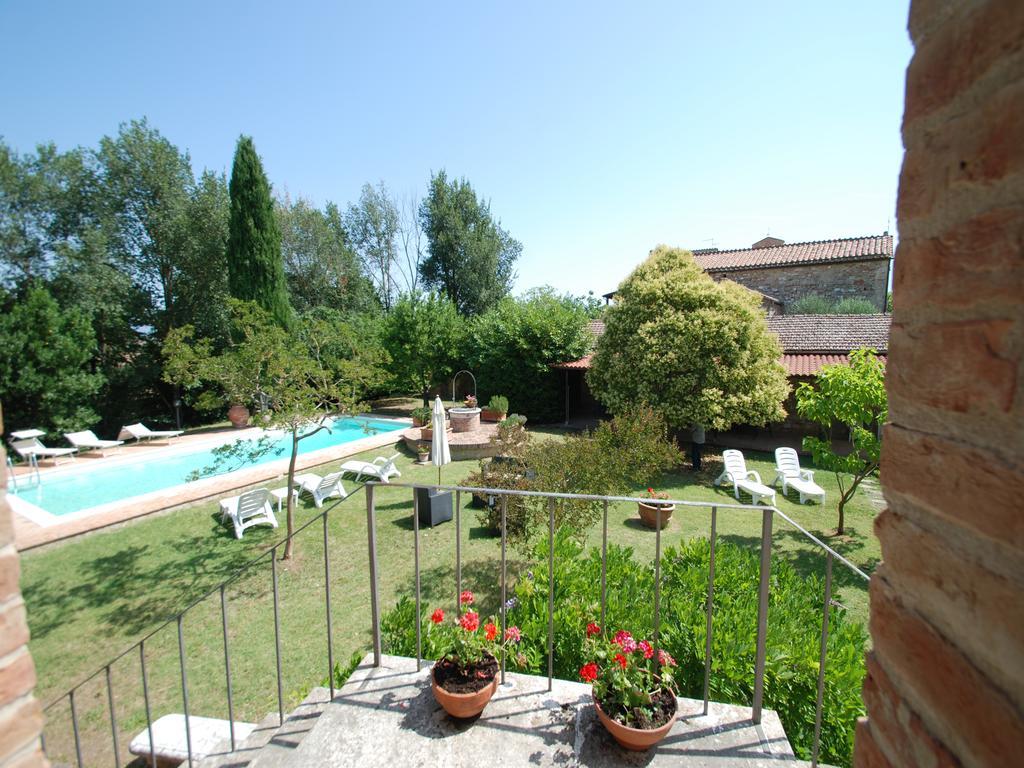 Casa Vacanze Pievina Vescona Kültér fotó
